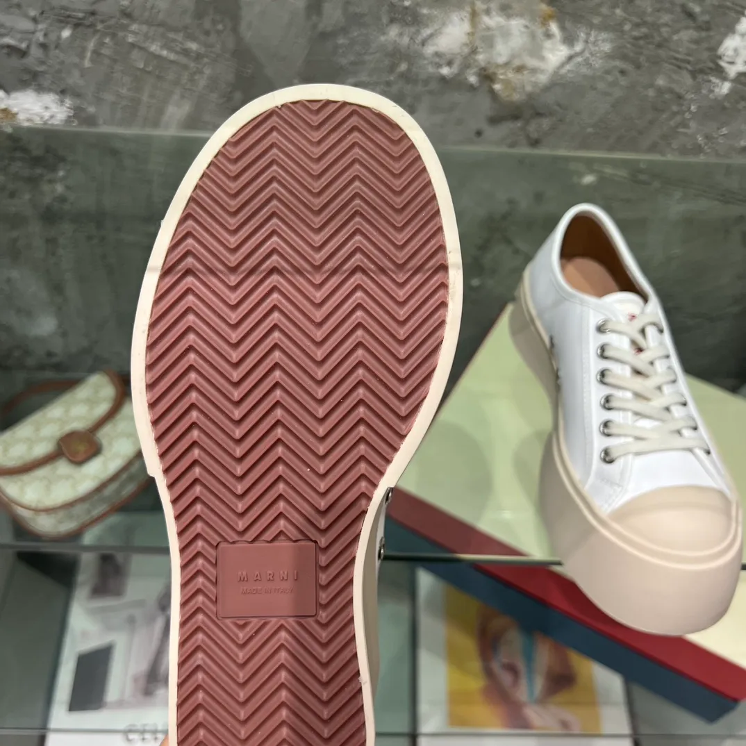 👟👟Ex-factory price 480👟👟～The most correct version of Marni big-toe shoes 35-40